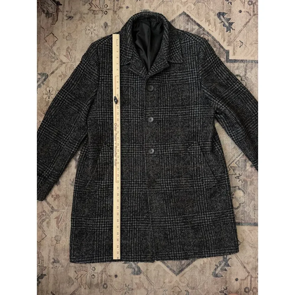 J.Crew Thompson Coat Mens 44 Gray Black Plaid Wool Blend Tweed Overcoat Lined